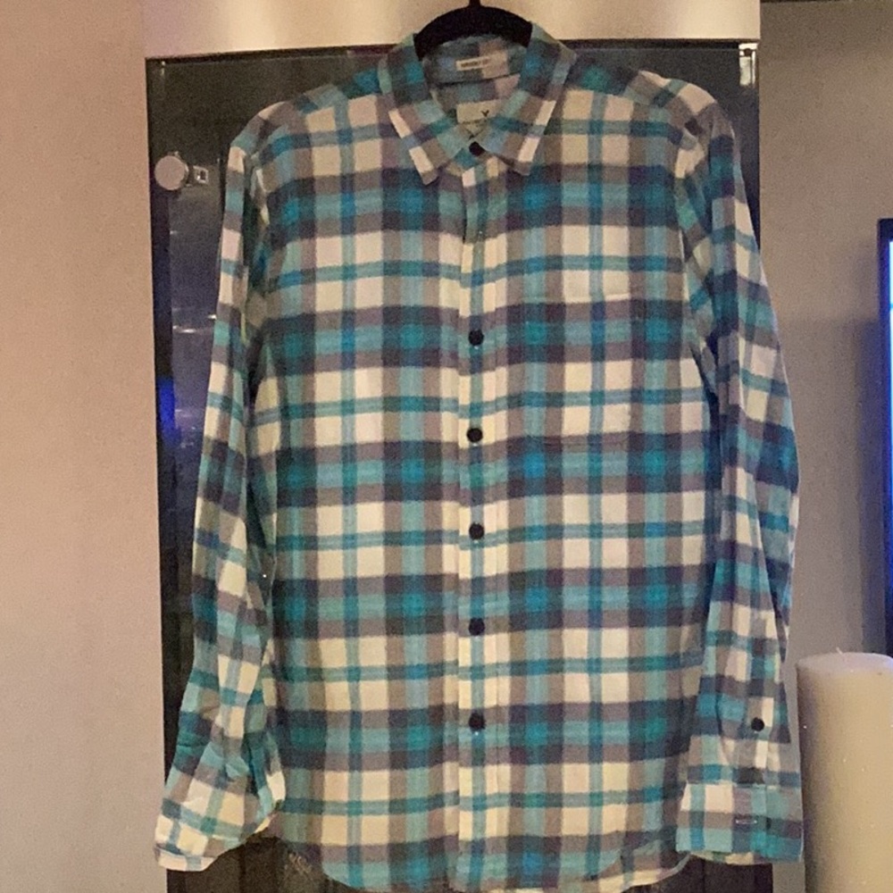 AE button down shirt